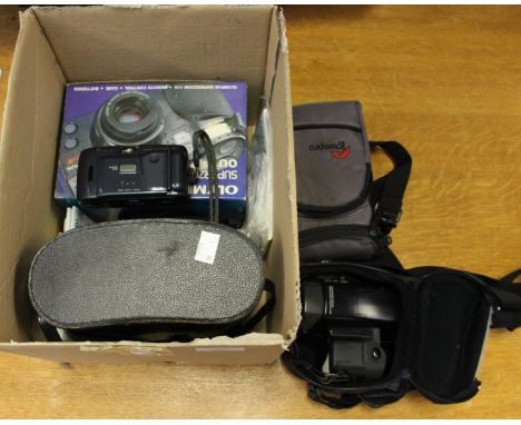 Cameras - Olympus Super zoom 110; Olympus IS-1000; Penta x zoom 90; Minolta Riva Panorama QD; Minolta Explorer Freedom zoom 7