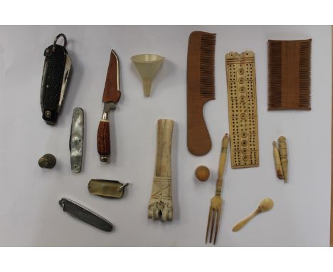 Bone apple corer, 19th Century ivory cribbage board, boxwood comb, ivory fruit fork along with selection of penknives 