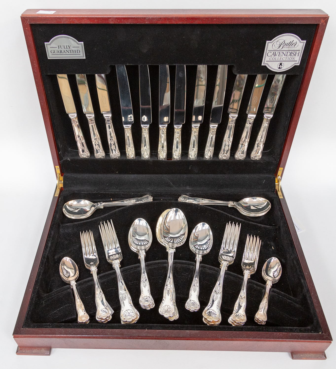 Butler of Sheffield Cavendish collection canteen of cutlery, complete ...