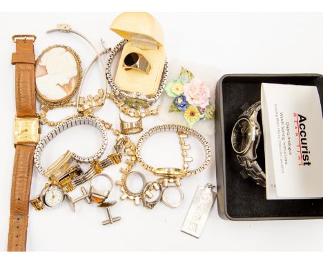 Quantity lot of costume jewellery and wrist watches to include ladies silver rings, cameo brooch, jewels manual watch etc (1 