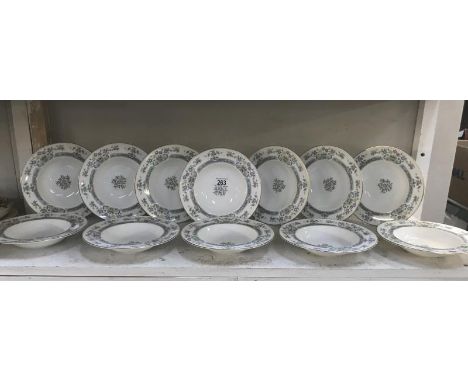 12 Royal Worcester Mayfield soup plates