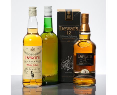 DEWAR'S 12 YEAR OLD SPECIAL RESERVE
Blended Scotch Whisky. Bottle no. A18071. 70cl, 43% volume, in carton.
DEWAR'S WHITE LABE