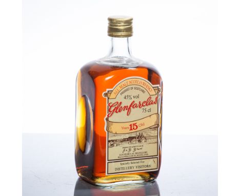 GLENFARCLAS 15 YEAR OLD
All Malt Scotch Whisky in square bottle. 75cl, 45% volume.
 CONDITION REPORT: Good.