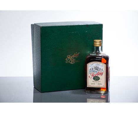 FORTIES FIELD WHISKY - 20 YEARS OLD 
Speyside Malt Scotch Whisky, widely accepted to be Glenfarclas. Specially commissioned b
