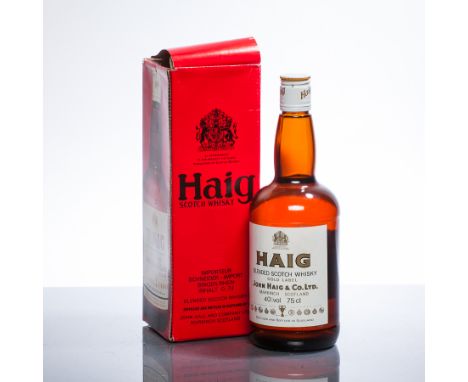 HAIG GOLD LABEL
Blended Scotch Whisky. 75cl, 40% volume, in original carton. 