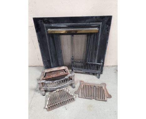  Sale Item:    CAST METAL FIRE SURROUND & GRATES (AF)  Vat Status:   No Vat   Buyers Premium:  This lot is subject to a Buyer