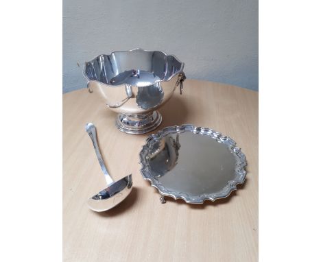  Sale Item:    EP PUNCH BOWL LADLE & TRAY   Vat Status:   No Vat   Buyers Premium:  This lot is subject to a Buyers Premium o