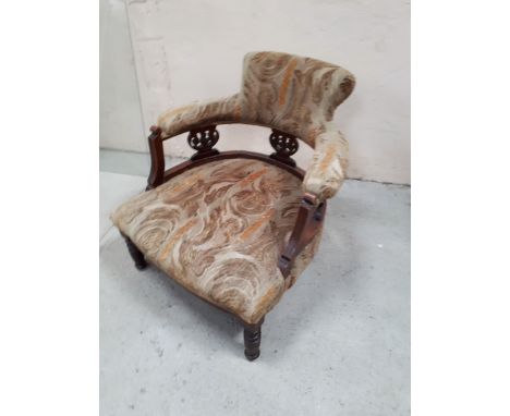  Sale Item:    MAHOGANY TUB CHAIR (AF)   Vat Status:   No Vat   Buyers Premium:  This lot is subject to a Buyers Premium of 1