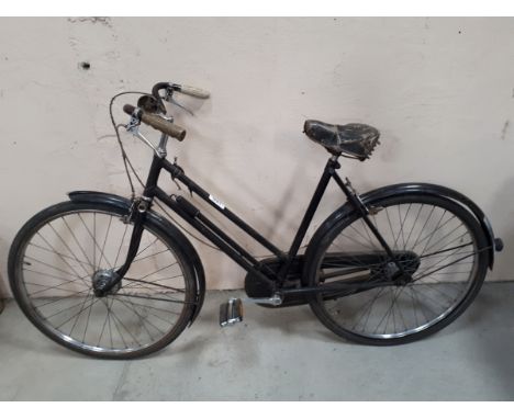  Sale Item:    VINTAGE LADIES BICYCLE   Vat Status:   No Vat   Buyers Premium:  This lot is subject to a Buyers Premium of 15