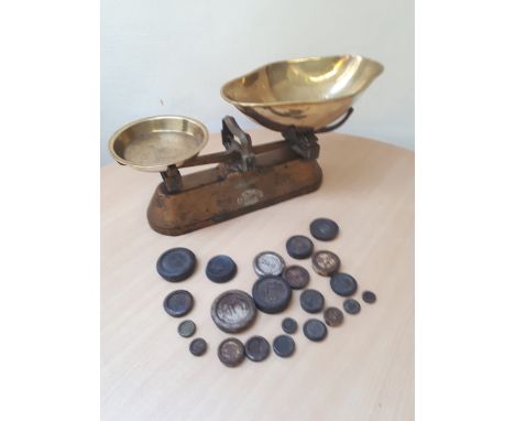  Sale Item:    SET SCALE WITH BRASS PANS & ASSORTED WEIGHTS (AF)  Vat Status:   No Vat   Buyers Premium:  This lot is subject