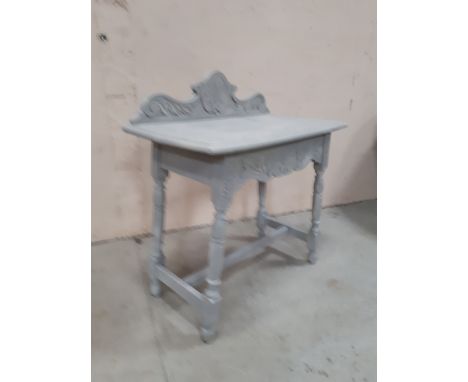  Sale Item:    CARVED TABLE   Vat Status:   No Vat   Buyers Premium:  This lot is subject to a Buyers Premium of 15% + Vat @ 