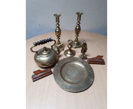  Sale Item:    VARIOUS BRASS & COPPER ITEMS   Vat Status:   No Vat   Buyers Premium:  This lot is subject to a Buyers Premium