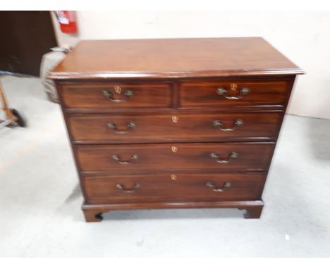  Sale Item:    MAHOGANY 2 OVER 3 CHEST   Vat Status:   No Vat   Buyers Premium:  This lot is subject to a Buyers Premium of 1