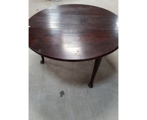  Sale Item:    HARDWOOD WAKE TABLE   Vat Status:   No Vat   Buyers Premium:  This lot is subject to a Buyers Premium of 15% +