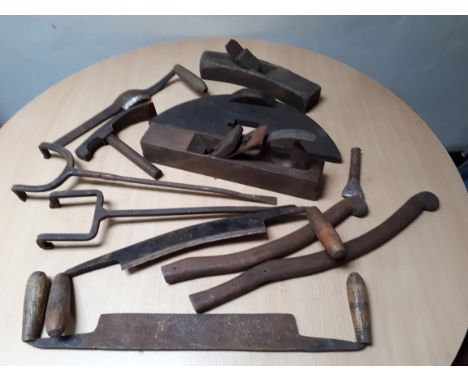  Sale Item:    VARIOUS COOPERS TOOLS   Vat Status:   No Vat   Buyers Premium:  This lot is subject to a Buyers Premium of 15%