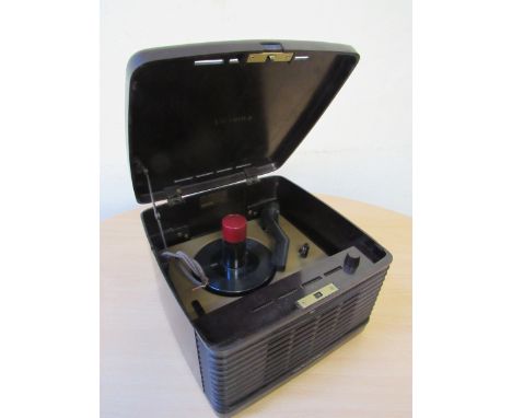  Sale Item:    VICTROLA BAKELITE CASE RCA VICTOR  Vat Status:   No Vat   Buyers Premium:  This lot is subject to a Buyers Pre