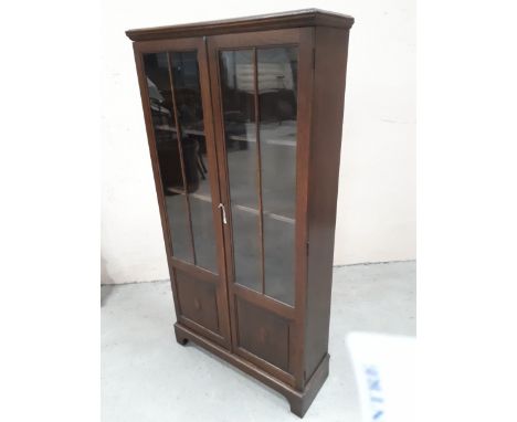  Sale Item:    OAK GLASS DOOR BOOKCASE   Vat Status:   No Vat   Buyers Premium:  This lot is subject to a Buyers Premium of 1