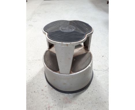  Sale Item:    KIK-STEP (AF)   Vat Status:   No Vat   Buyers Premium:  This lot is subject to a Buyers Premium of 15% + Vat @