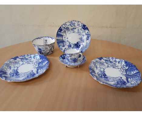  Sale Item:    ROYAL CROWN DERBY BLUE & WHITE ORIENTAL SCENES TEA CHINA (AF)  Vat Status:   No Vat   Buyers Premium:  This lo
