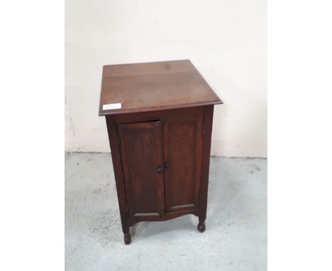  Sale Item:    OAK RECORD CABINET (AF)   Vat Status:   No Vat   Buyers Premium:  This lot is subject to a Buyers Premium of 1