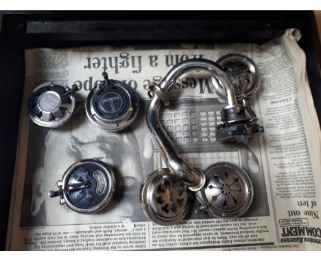  Sale Item:    VARIOUS GRAMOPHONE NEEDLE HEADS   Vat Status:   No Vat   Buyers Premium:  This lot is subject to a Buyers Prem