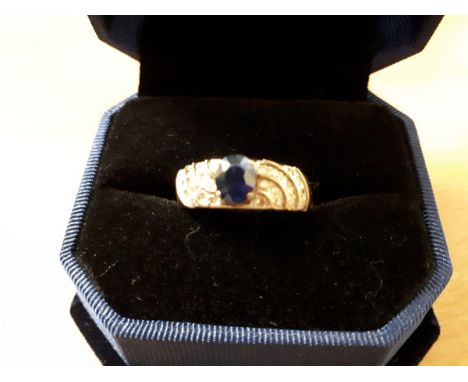  Sale Item:    SAPPHIRE & DIAMOND RING (UNTESTED)  Vat Status:   No Vat   Buyers Premium:  This lot is subject to a Buyers Pr