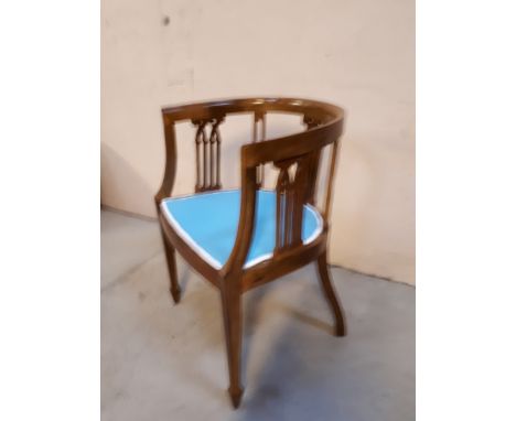  Sale Item:    MAHOGANY OPEN ARM CHAIR   Vat Status:   No Vat   Buyers Premium:  This lot is subject to a Buyers Premium of 1