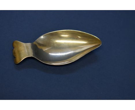 A George IV silver leaf caddy spoon, probably by Thomas Freeth II, London 1826, 7.8g.