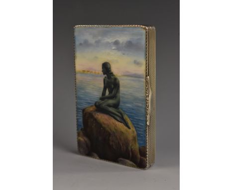 An early 20th century continental silver and enamel rectangular card case, sprung hinged cover and thumbpiece, decorated in p