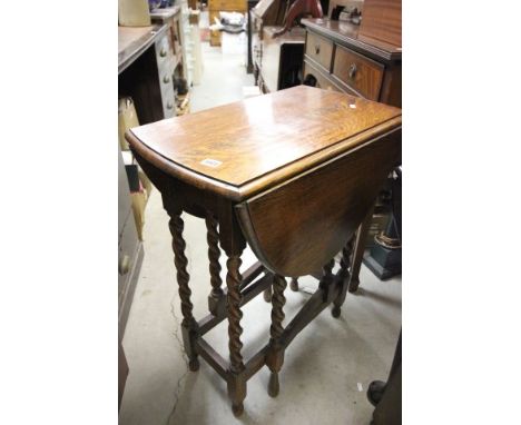 Small Oak Gate-leg Table with Barley twist Legs