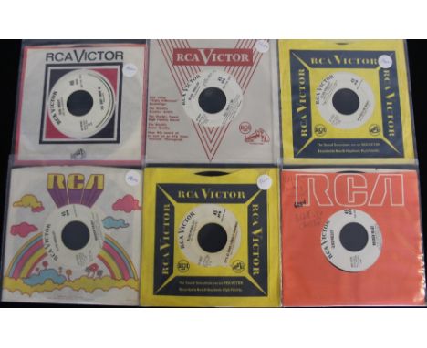 ELVIS - WHITE LABEL PROMOS - A nice little collection of 6 x 7" white label RCA Victor promos. Titles include: Blue Christmas