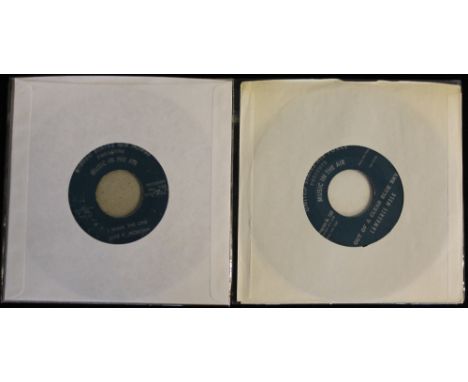 ELVIS - US AIRFORCE ISSUE - A rare collection of 2 x USAF 7" releases. Titles are: It's Now Or Never (USAF Program 125/126, a