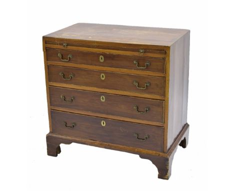 Small 19th century mahogany chest of drawers, the crossbanded top over a pullout baize lined brush slide and four graduated d
