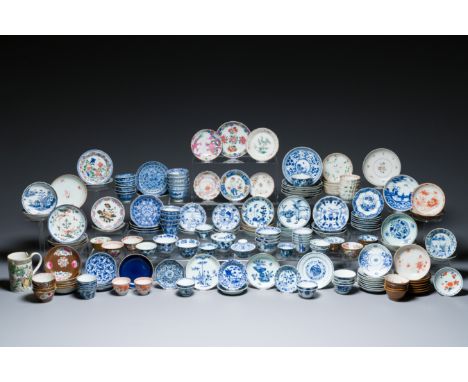 Full title: A very extensive collection of Chinese cups and saucers, Kangxi and laterDescription:Dia.: 14 cm (the largest sau