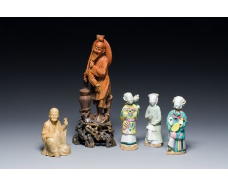 Full title: Two Chinese soapstone sculptures and three porcelain figures of ladies, Kangxi and laterDescription:H.: 31 cm (th