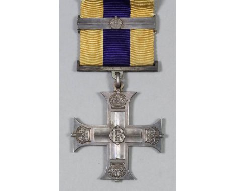 A George V First World War Military Cross and Bar, to Temp. 2nd. Lt. David Liddon Howard, Machine Gun Corps, the reverse of t