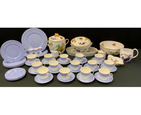 Ceramics  - Royal Worcester, Evesham pattern casserole pot, tureen, fruit bowl, others;  Royal Crown Duchy Tea service for 12