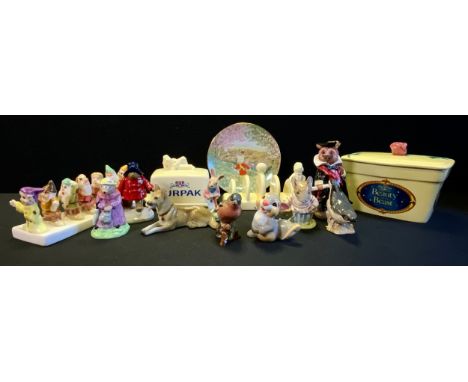 A Beswick Beatrix Potter figure, Mrs Tittlemouse, gold back stamp;  Wedgwood Oak Applewood figures, Lop-Ear &amp; Grandma Snu