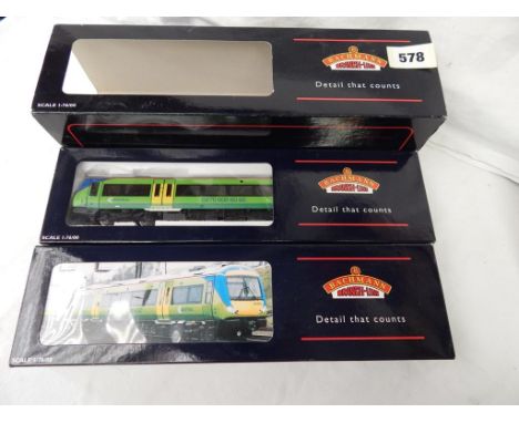 BACHMANN BOXED 32-451 170/5 DMU CENTRAL 2 CAR SET