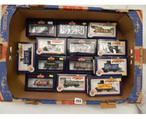 BACHMANN 15 BOXED WAGONS MAINLY PRIVATE OWNER