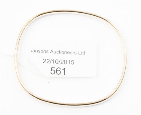 A 9ct gold bangle (approx 4.7g)