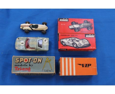 Solido 152 Ferrari 330, 167, Ferrari F1, two empty boxes including Spot On and two unboxed Corgi/Dinky cars.