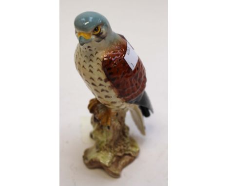 A Beswick Kestrel designed by Graham Tonque 2316, gloss, 1979-1989.