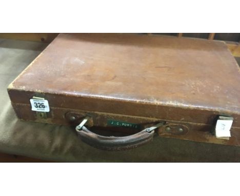VINTAGE LEATHER FITTED BRIEFCASE