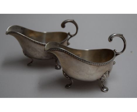 A pair of George II style silver sauce boats by Elkington & Co., Birmingham