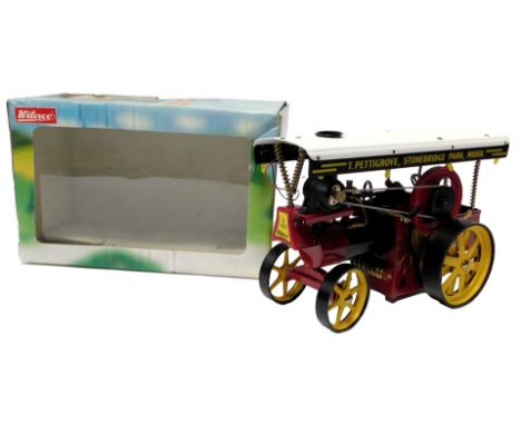 A Wilesco D409 steam roller traction engine, boxed. 