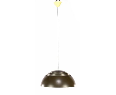 Arne Jacobsen (1902-1971)Metal anthracite colored 4-light pendant lamp, design Arne Jacobsen for Louis Poulsen for the SAS Ro