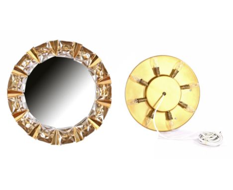 Gold-coloured aluminum and plastic 8-light round mirror, Western Europe, second half of the 20th century, 63 cm diameter