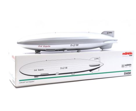 Märklin metall scale model Luftschiff Graf Zeppelin, D-LZ 130, number 11400, with box (mint condition)