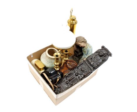 Box with brass candlesticks, oil lamp and snuff box, wood carvings, Mobach earthenware vase, plaster statue, wall clock and I